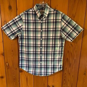 Croft & Barrow Men’s Easy Care Short Sleeve Button Up Shirt Size Small
